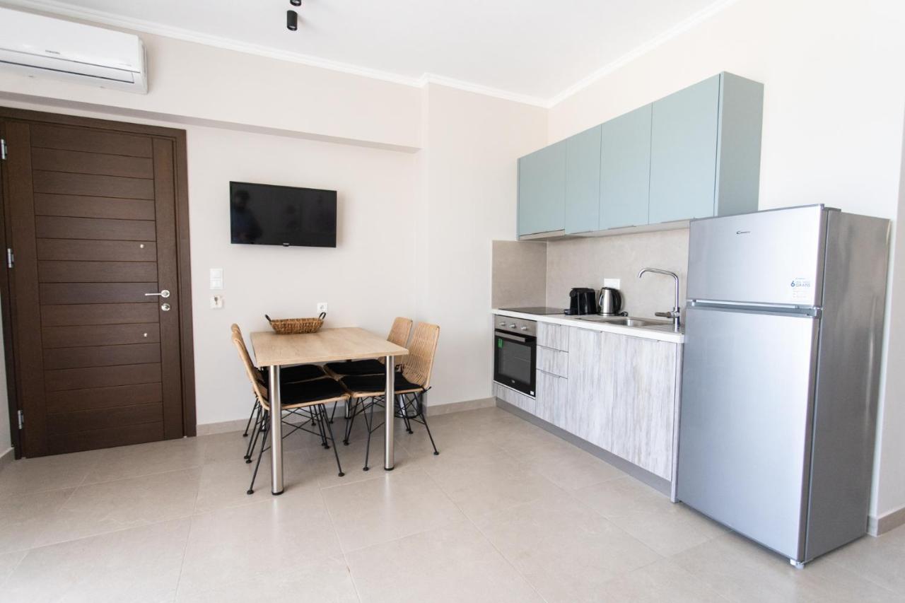 Marineiko Luxury Apartments Ierissós Ngoại thất bức ảnh