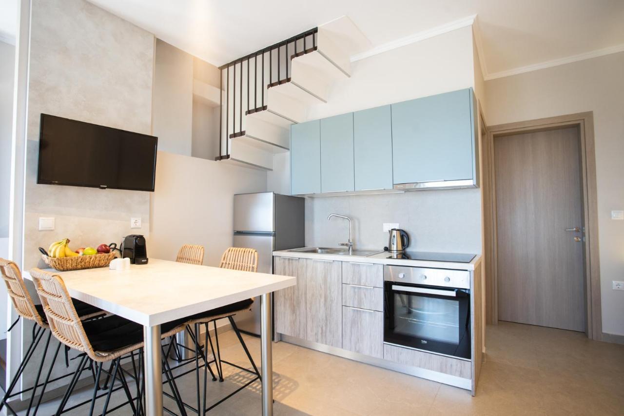 Marineiko Luxury Apartments Ierissós Ngoại thất bức ảnh