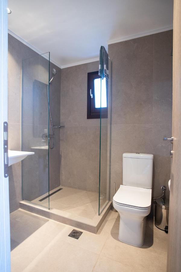 Marineiko Luxury Apartments Ierissós Ngoại thất bức ảnh