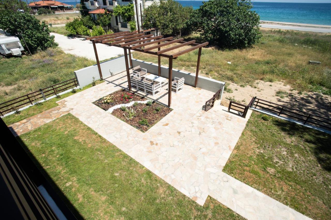 Marineiko Luxury Apartments Ierissós Ngoại thất bức ảnh