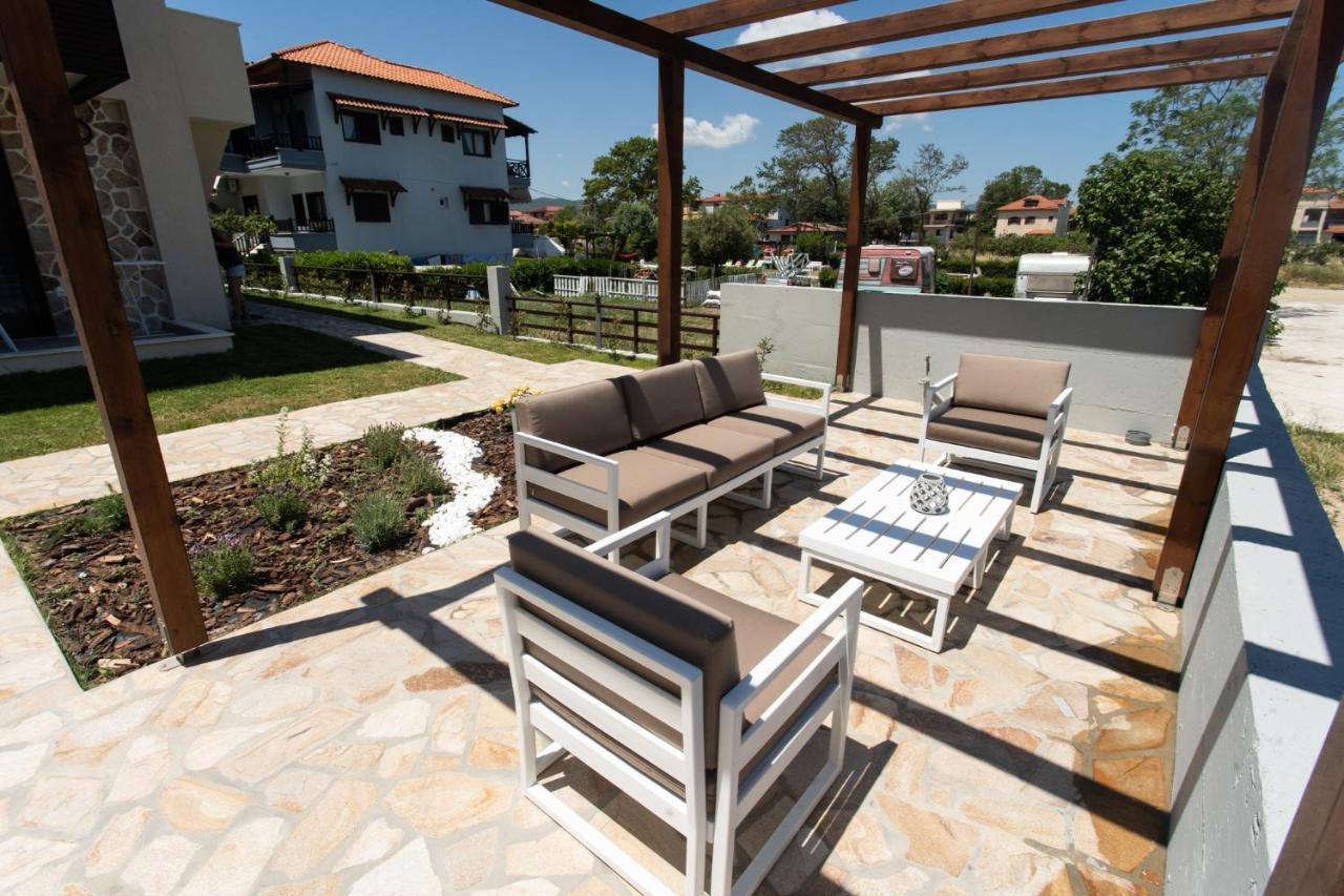 Marineiko Luxury Apartments Ierissós Ngoại thất bức ảnh